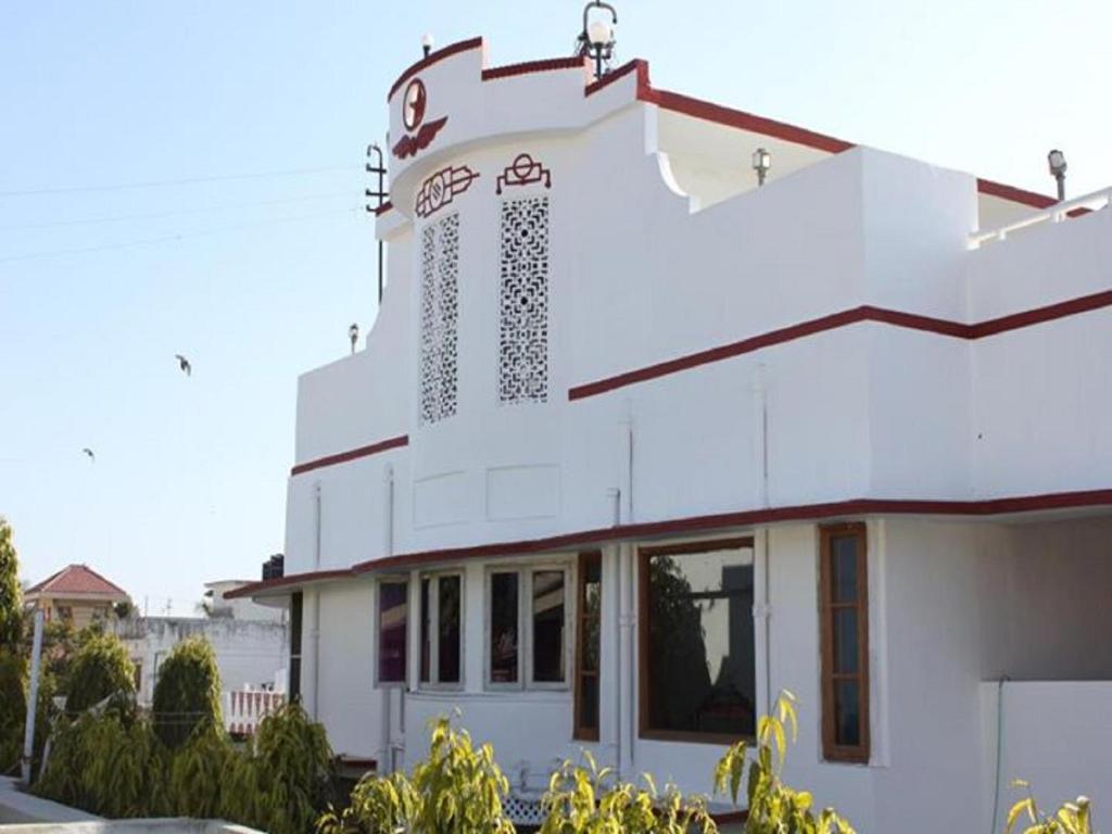 دهرادون Lakshmi Guest House المظهر الخارجي الصورة